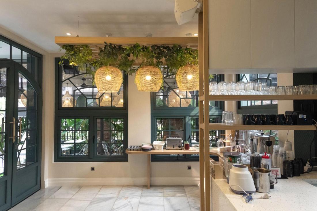 Casa Living Senopati Hotel Jakarta Luaran gambar