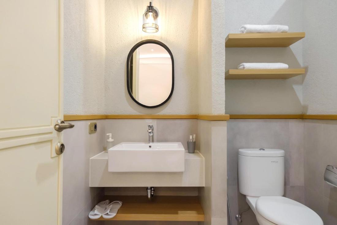 Casa Living Senopati Hotel Jakarta Luaran gambar