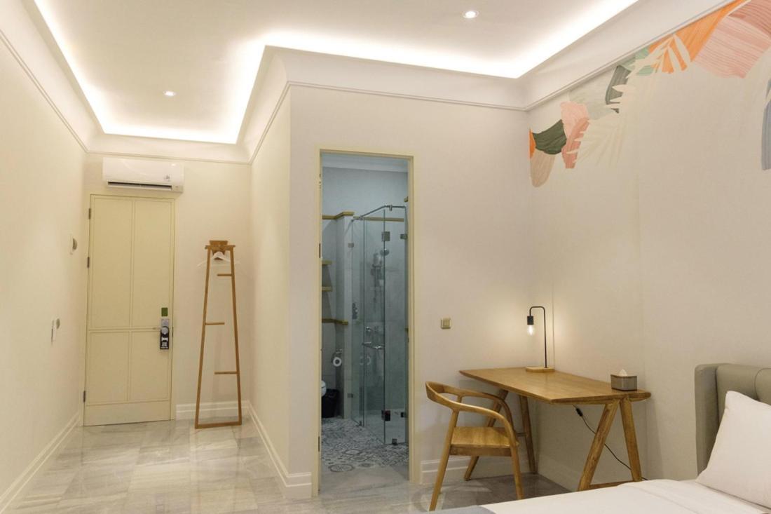 Casa Living Senopati Hotel Jakarta Luaran gambar